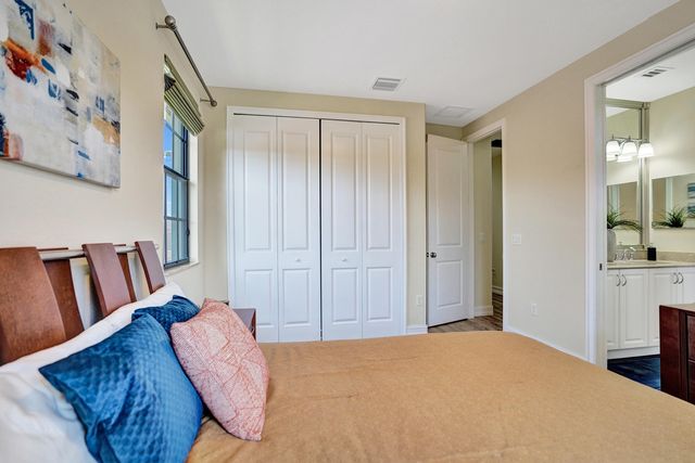 7276 NW 112th Way, Parkland, FL 33076