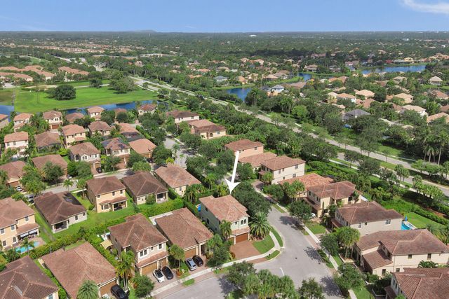 7276 NW 112th Way, Parkland, FL 33076