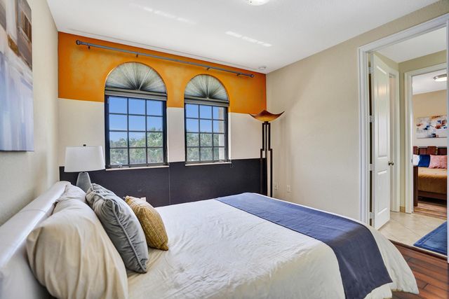 7276 NW 112th Way, Parkland, FL 33076
