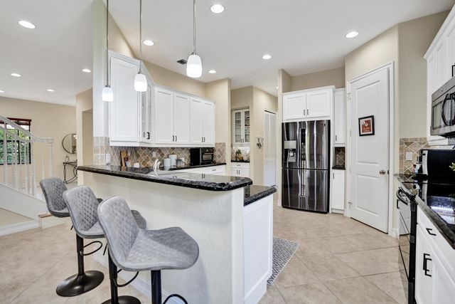 7276 NW 112th Way, Parkland, FL 33076