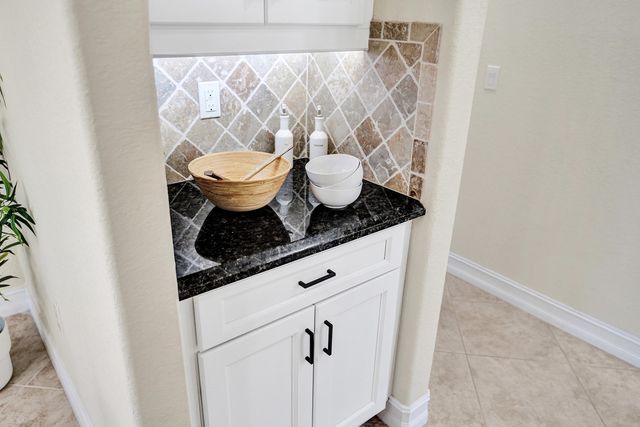 7276 NW 112th Way, Parkland, FL 33076