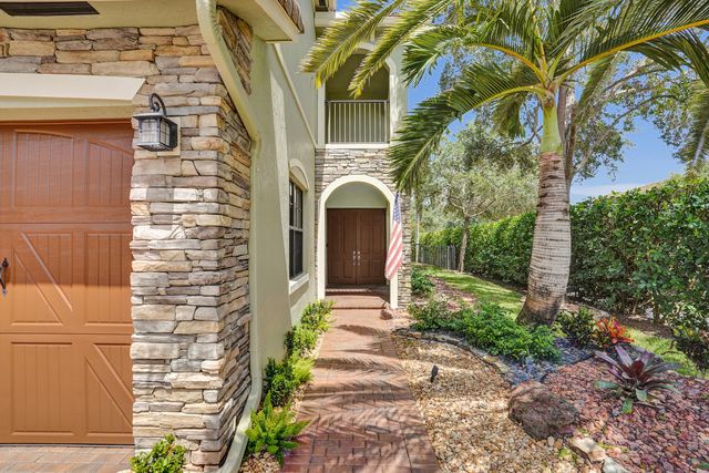 7276 NW 112th Way, Parkland, FL 33076
