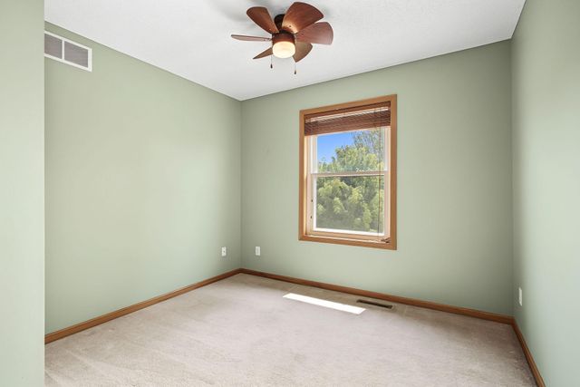 17452 Goodland Path, Lakeville, MN 55044