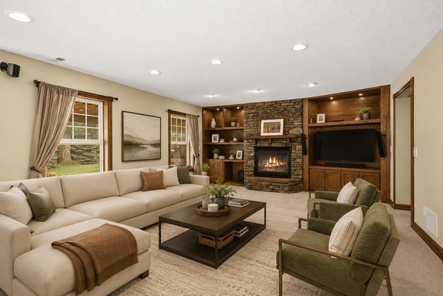 17452 Goodland Path, Lakeville, MN 55044