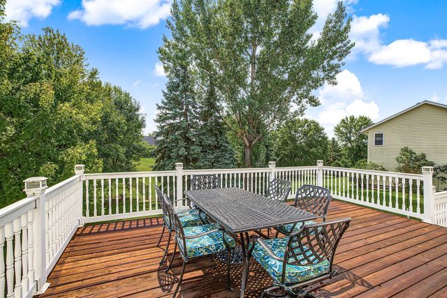 17452 Goodland Path, Lakeville, MN 55044