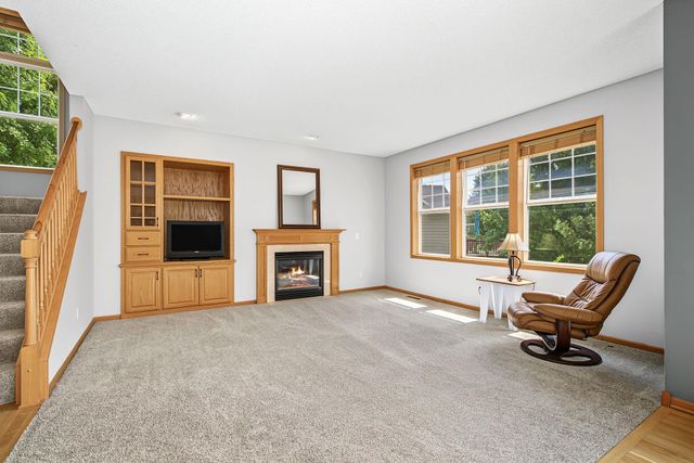 17452 Goodland Path, Lakeville, MN 55044