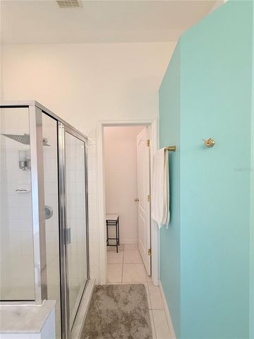 8415 CANTERBURY LAKE BOULEVARD, Tampa, FL 33619