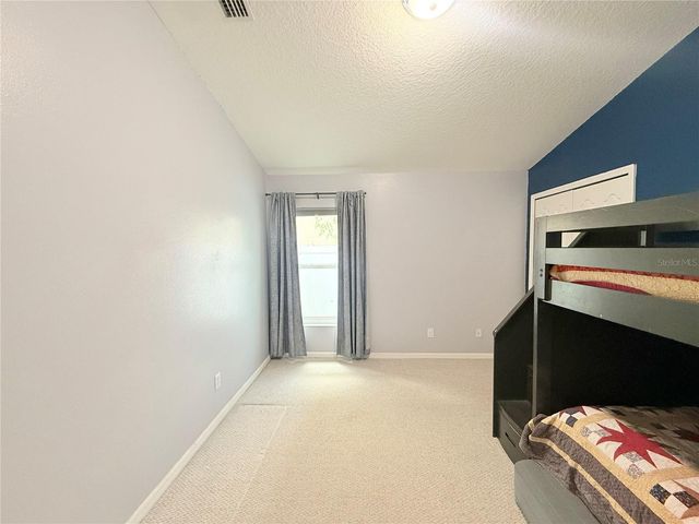 8415 CANTERBURY LAKE BOULEVARD, Tampa, FL 33619