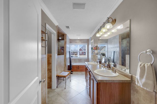 26 Kambridge Dr, Medina, TN 38355