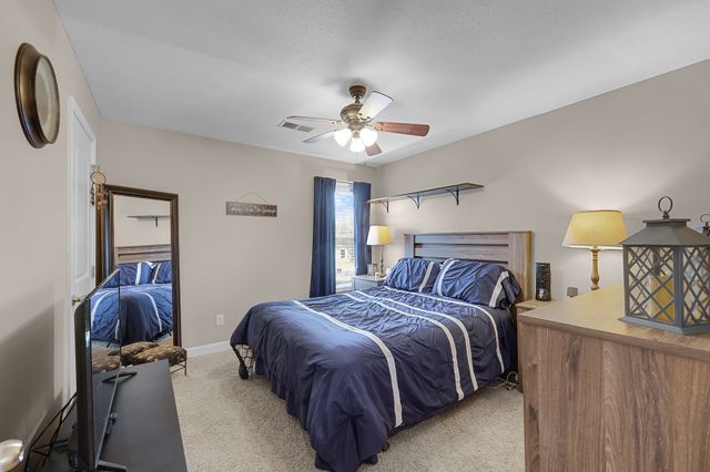 26 Kambridge Dr, Medina, TN 38355