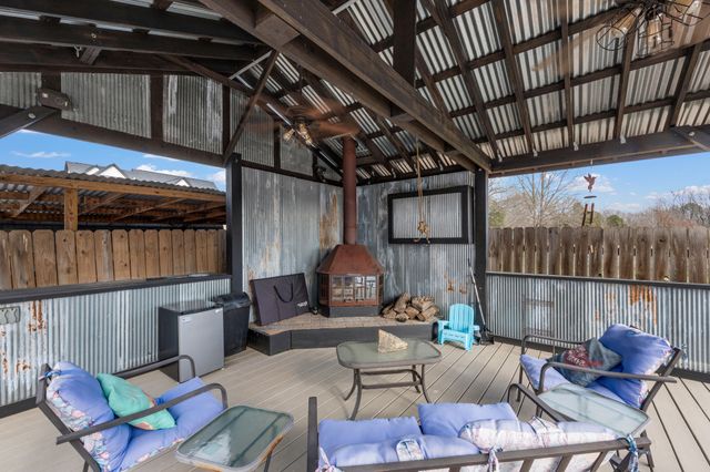 26 Kambridge Dr, Medina, TN 38355