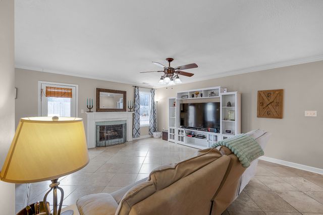 26 Kambridge Dr, Medina, TN 38355