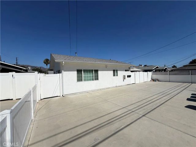 7856 Ledge, Sun Valley, CA 91352