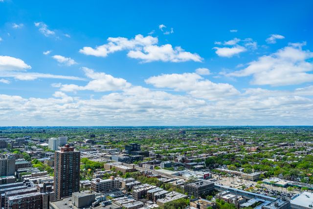 5415 N SHERIDAN Road 4412, Chicago, IL 60640