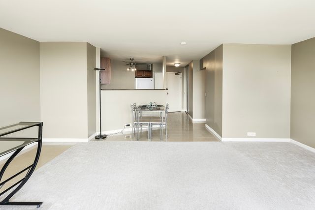 5415 N SHERIDAN Road 4412, Chicago, IL 60640