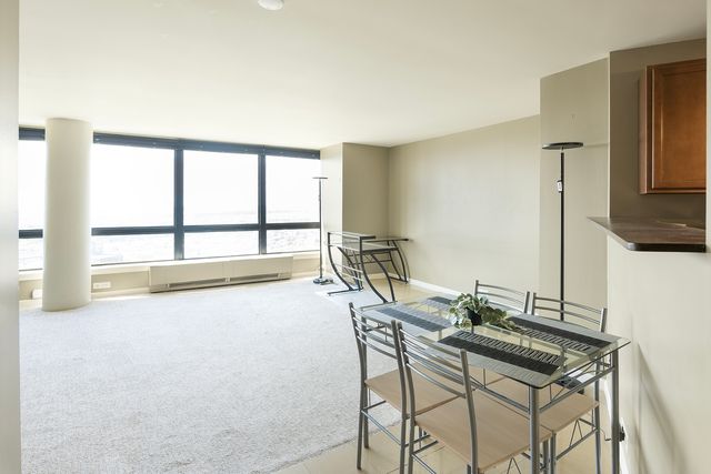 5415 N SHERIDAN Road 4412, Chicago, IL 60640