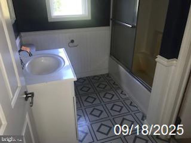 490 FRANKLINVILLE RD, Mullica Hill, NJ 08062