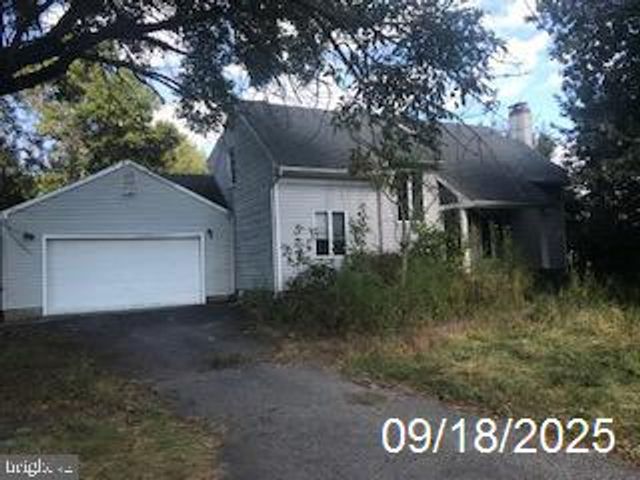 490 FRANKLINVILLE RD, Mullica Hill, NJ 08062