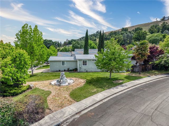 205 Lakeview, Lakeport, CA 95453