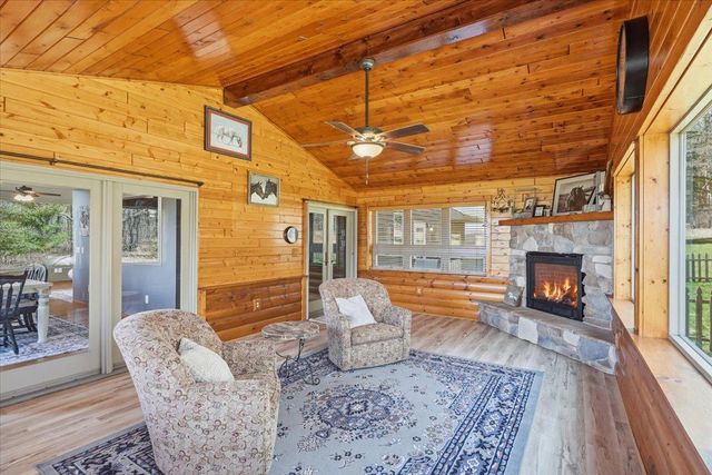 1226 Old Mill Road, New Richmond, WI 54017