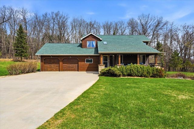 1226 Old Mill Road, New Richmond, WI 54017