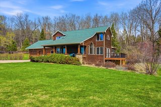 1226 Old Mill Road, New Richmond, WI 54017