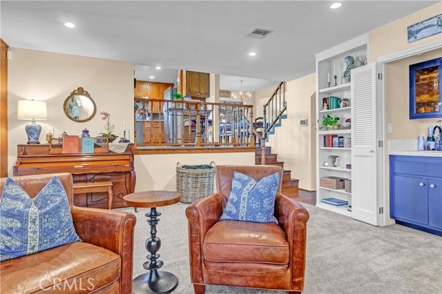 9929 Park St, Bellflower, CA 90706