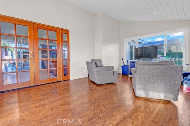 9929 Park St, Bellflower, CA 90706