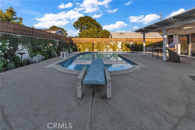 9929 Park St, Bellflower, CA 90706