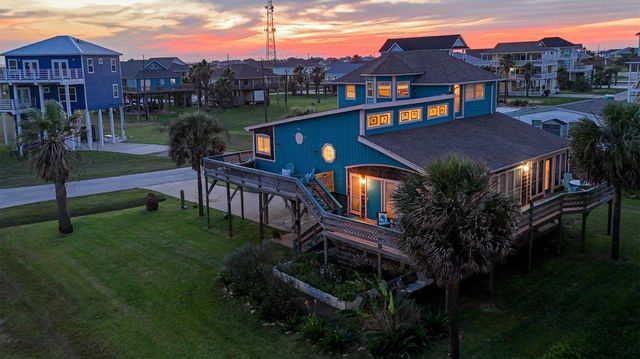 13002 Buccaneer Parkway, Freeport, TX 77541
