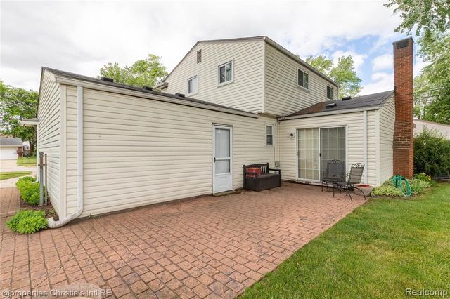 11675 Monsbrook Court, Sterling Heights, MI 48312