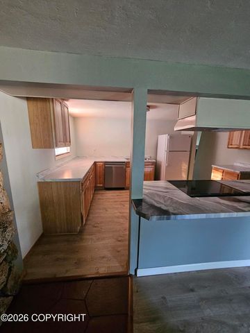 724 W 72nd Avenue, Anchorage, AK 99518