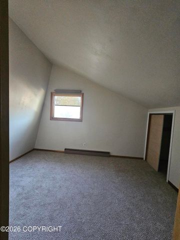 724 W 72nd Avenue, Anchorage, AK 99518