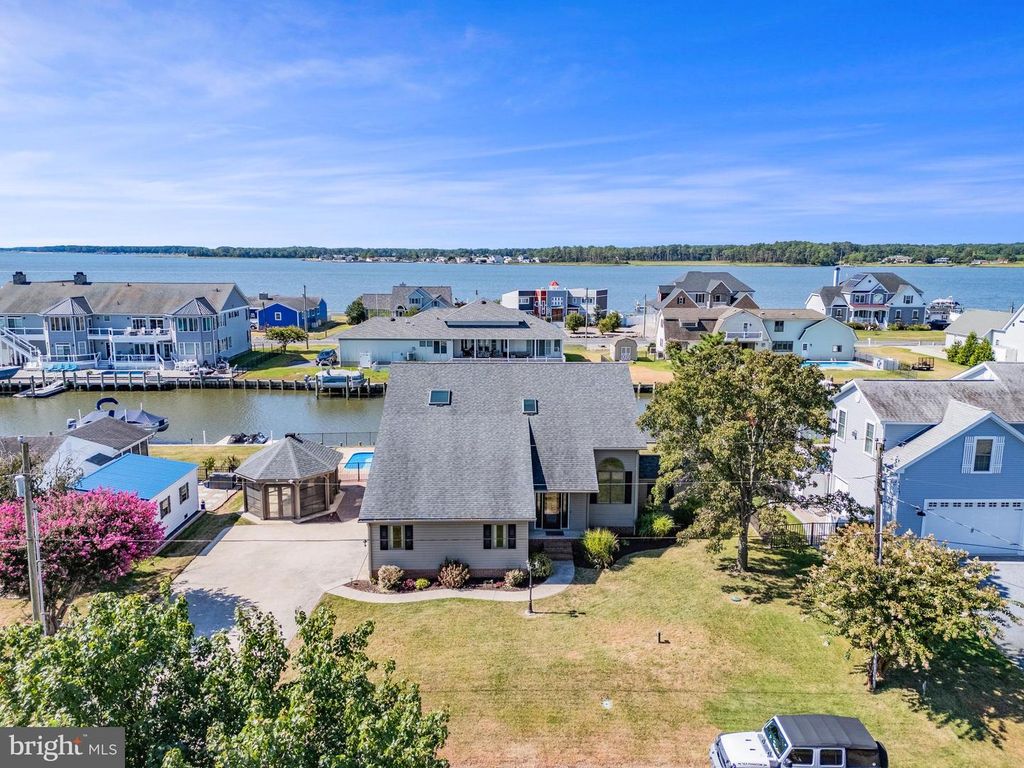 11 ARNELL RD, Rehoboth Beach, DE 19971