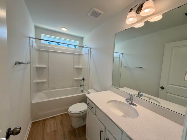 215 Toal Court, Greenville, SC 29611