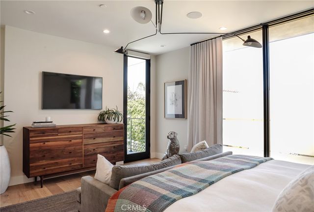 3203 Vista Drive, Manhattan Beach, CA 90266