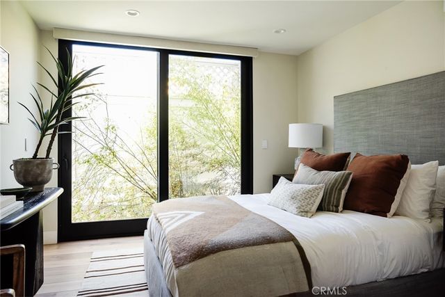 3203 Vista Drive, Manhattan Beach, CA 90266