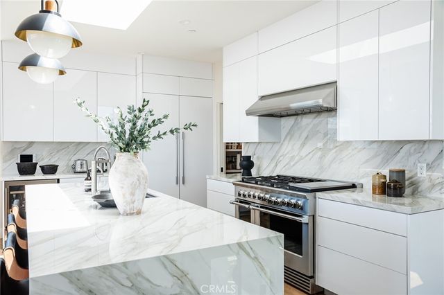 3203 Vista Drive, Manhattan Beach, CA 90266