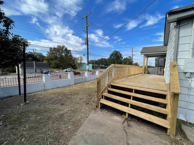 3240 N WATKINS ST, Memphis, TN 38127