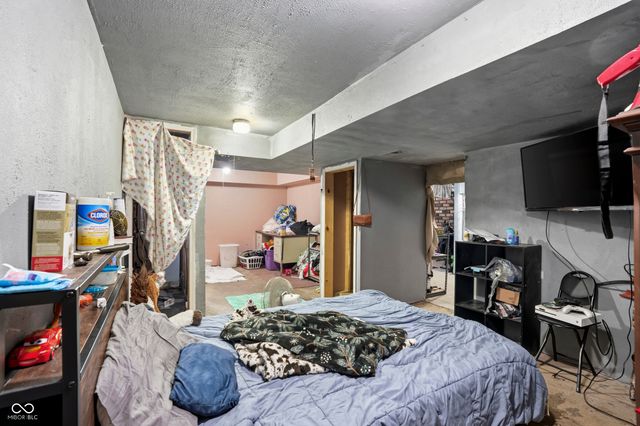 2948 S Fleming Street, Indianapolis, IN 46241