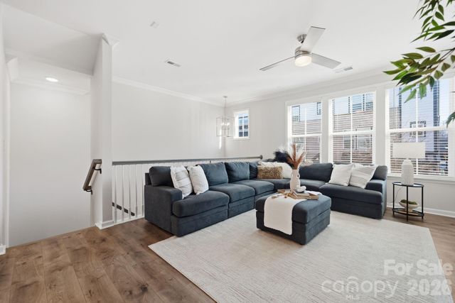 604 Tudor Park Way, Charlotte, NC 28211