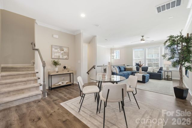 604 Tudor Park Way, Charlotte, NC 28211