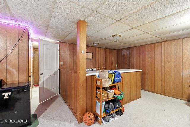 1713 Timberlane Circle, Knoxville, TN 37924