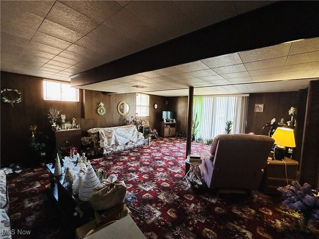 188 Columbus Way, Weirton, WV 26062