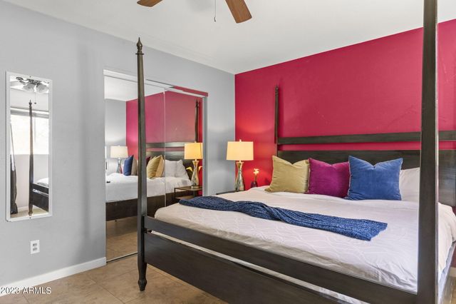 8308 E MINNEZONA Avenue, Scottsdale, AZ 85251