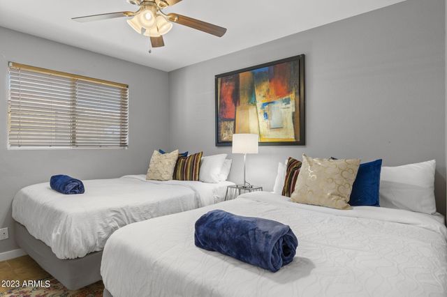 8308 E MINNEZONA Avenue, Scottsdale, AZ 85251