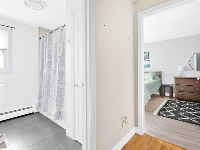 32 Hamlin Avenue, Warwick, RI 02889