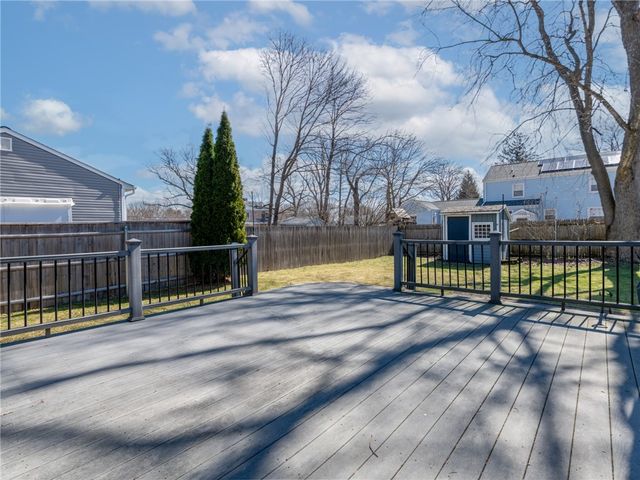 32 Hamlin Avenue, Warwick, RI 02889