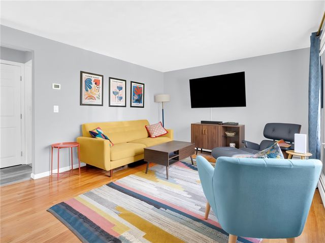 32 Hamlin Avenue, Warwick, RI 02889