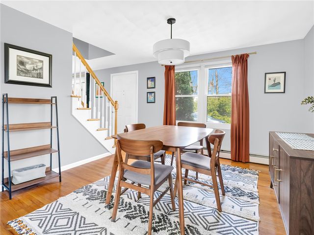 32 Hamlin Avenue, Warwick, RI 02889